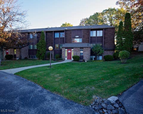 Photo for 4645 Oakhill Boulevard 201