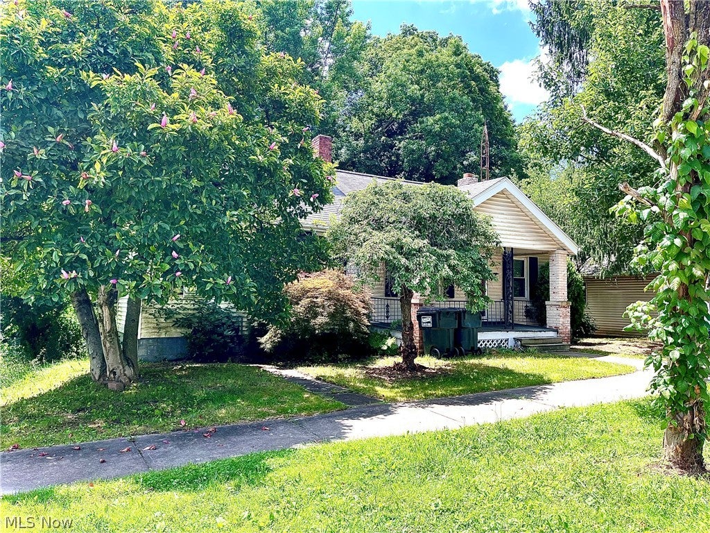 228 E Main Street