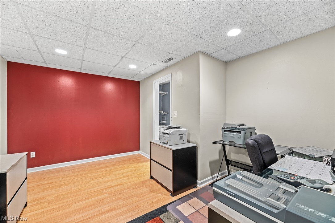 Edgebrook Condo - Residential