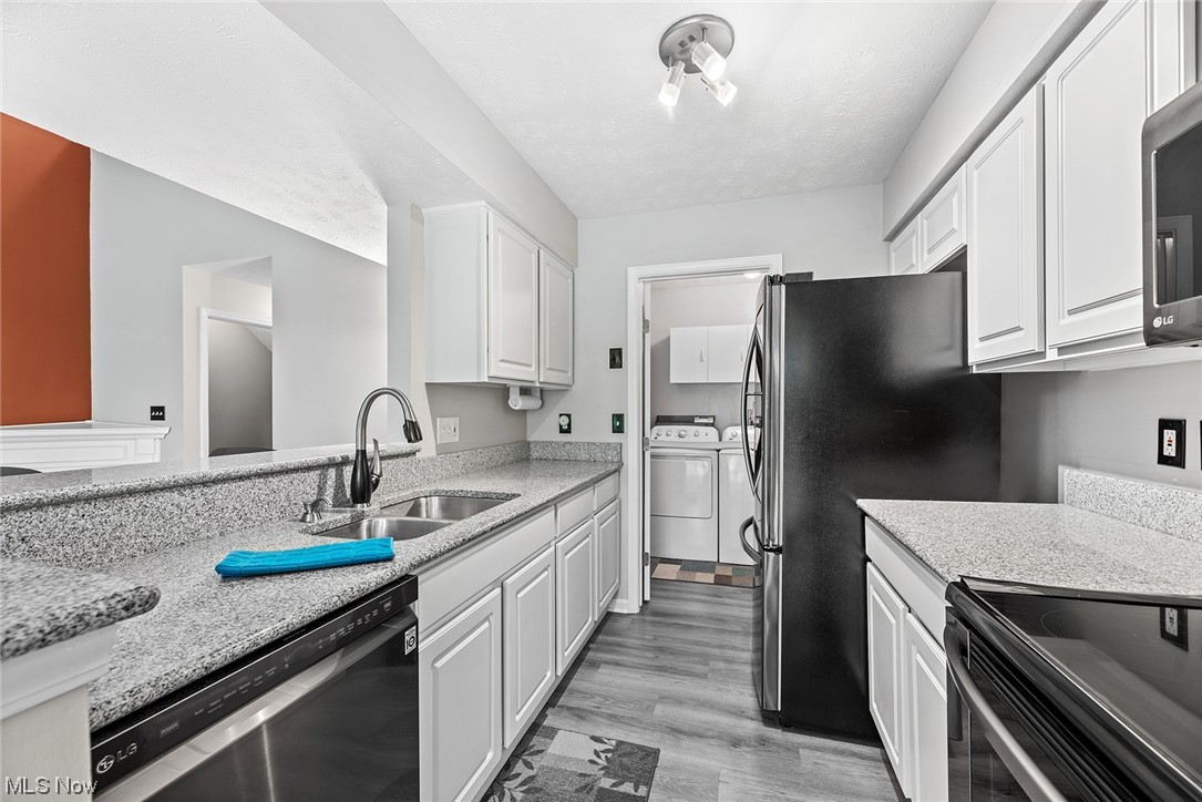 Edgebrook Condo - Residential