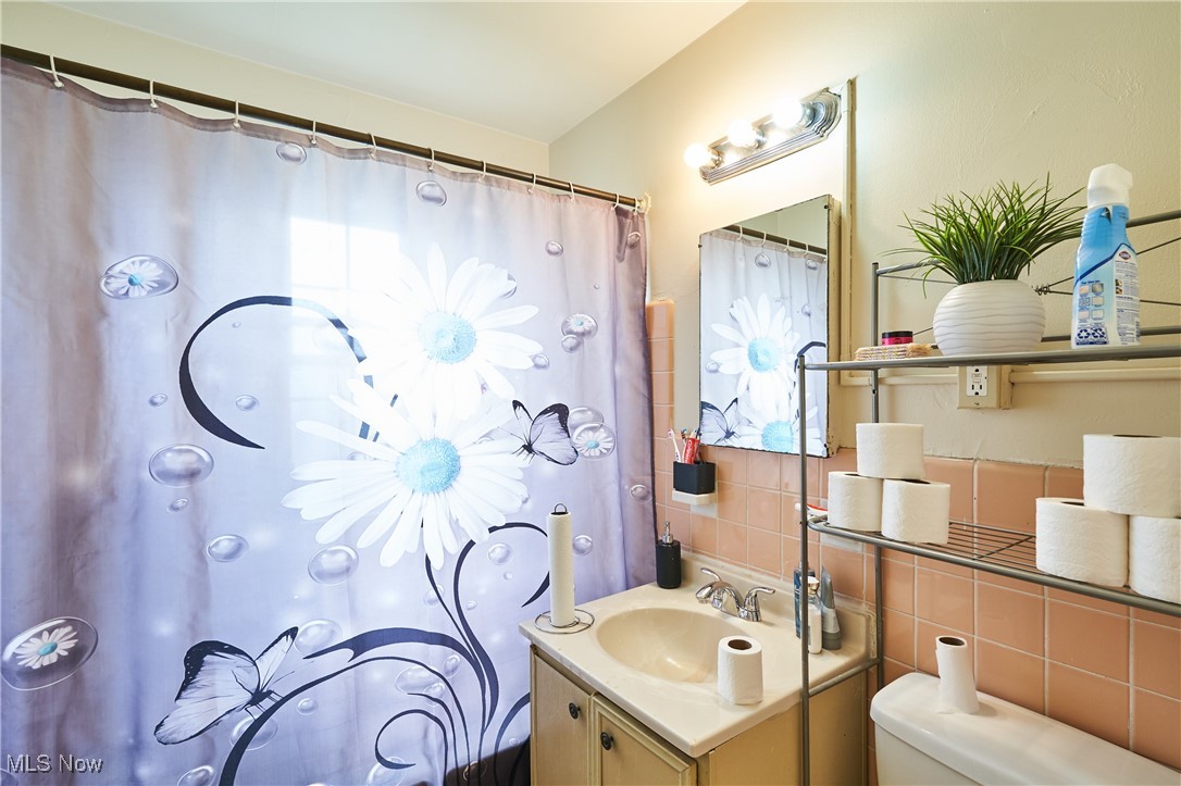 East Cleveland, Ohio 44118, United States, ,Commercial,Contingent,32522