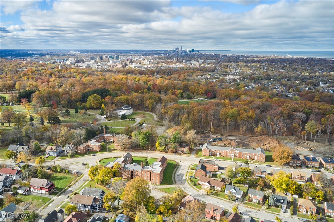 East Cleveland, Ohio 44118, United States, ,Commercial,Contingent,32522