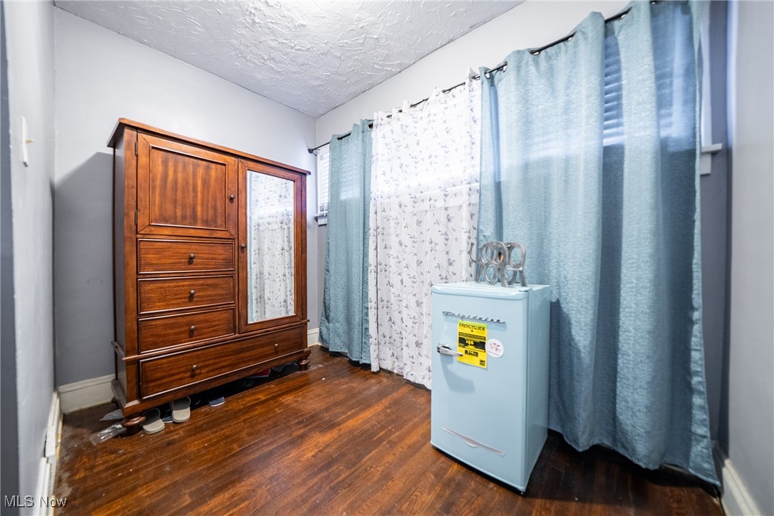 S J Gibbs - Residential