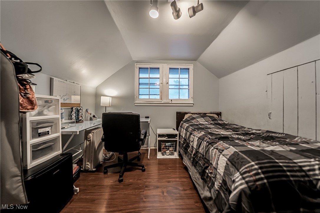 S J Gibbs - Residential