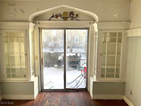 Tiny photo for 9208 Kempton Avenue, Cleveland, OH 44108 (MLS # 5179629)