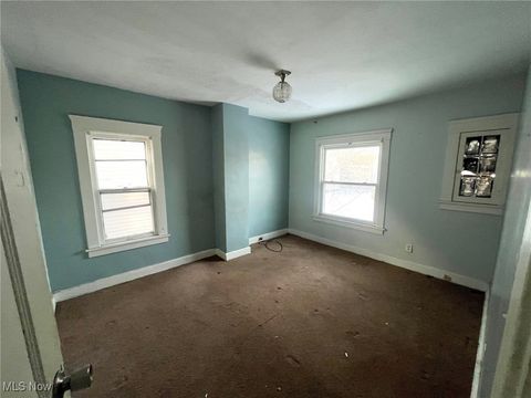 Tiny photo for 9208 Kempton Avenue, Cleveland, OH 44108 (MLS # 5179629)