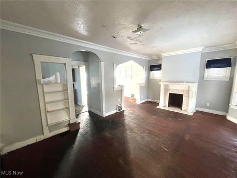 Tiny photo for 9208 Kempton Avenue, Cleveland, OH 44108 (MLS # 5179629)