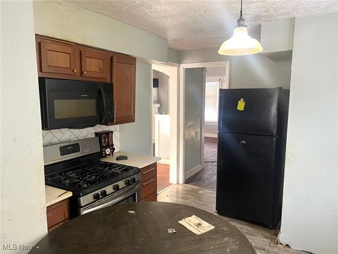 Tiny photo for 9208 Kempton Avenue, Cleveland, OH 44108 (MLS # 5179629)