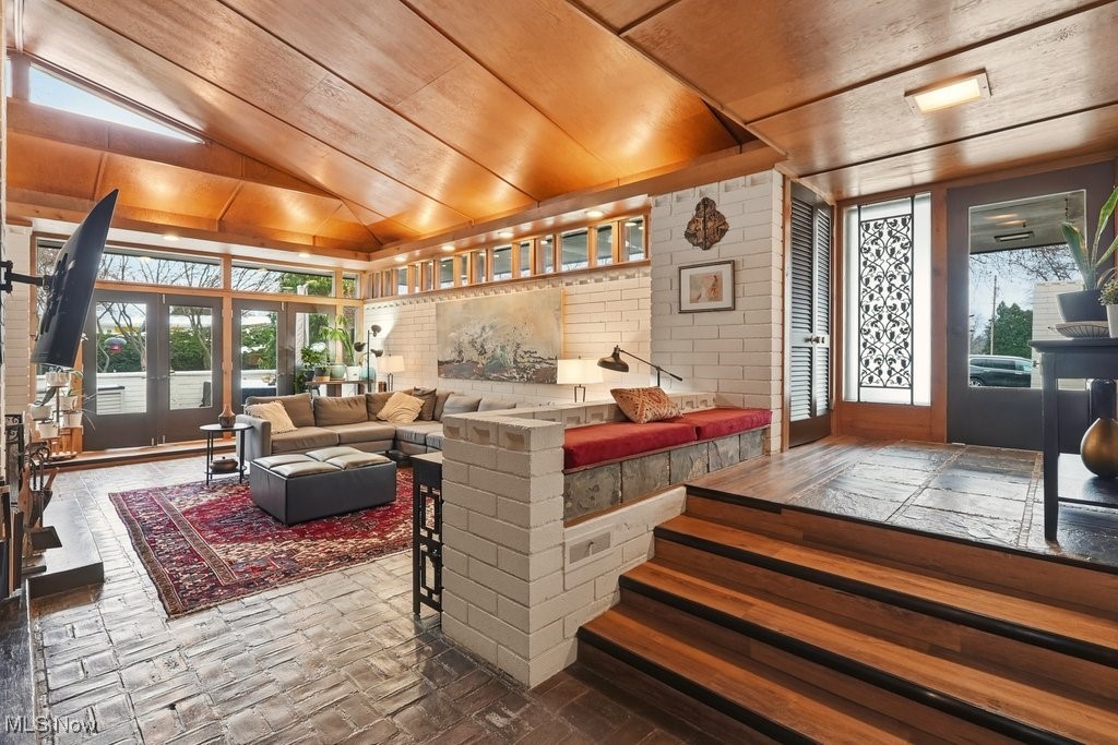 Stillmeadow Estate #6 - Residential