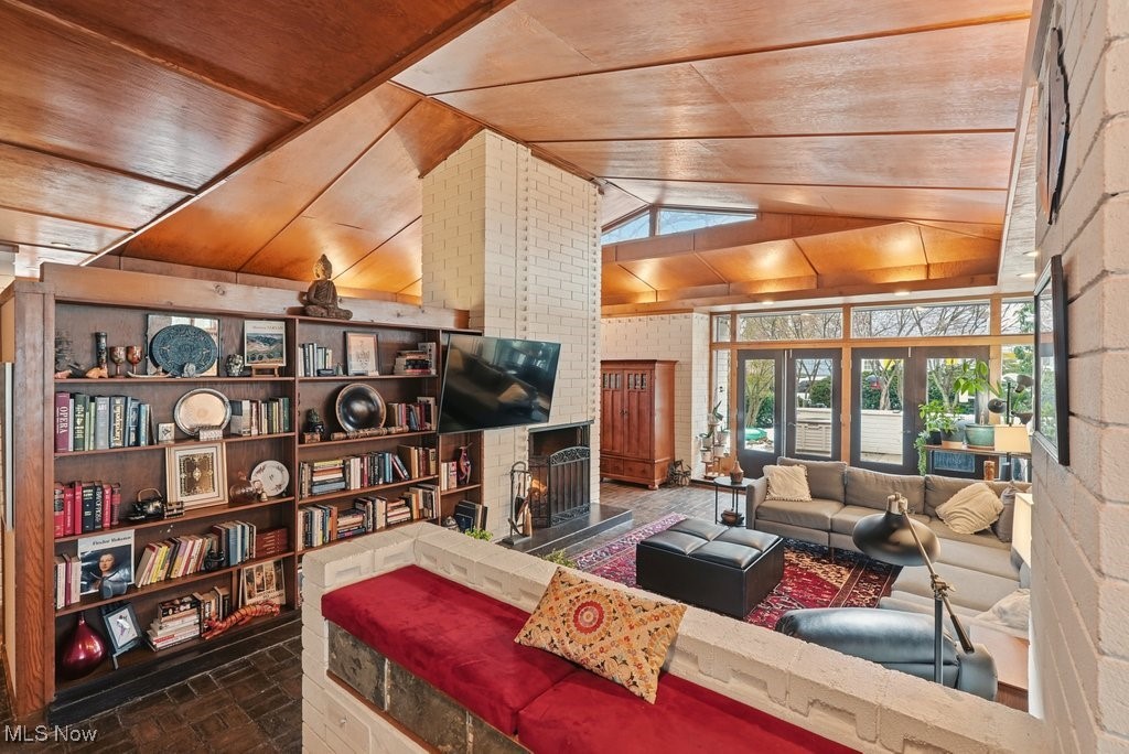 Stillmeadow Estate #6 - Residential