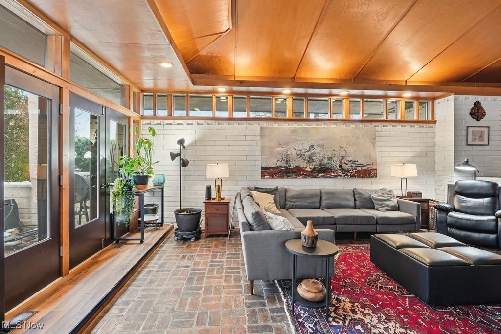 Stillmeadow Estate #6 - Residential