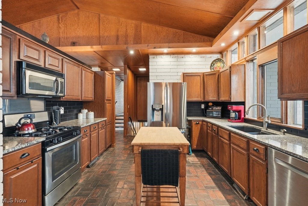 Stillmeadow Estate #6 - Residential