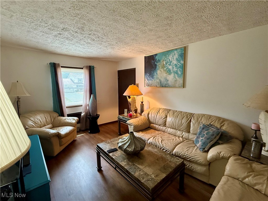 Christine Vly 05 Rep - Residential Income