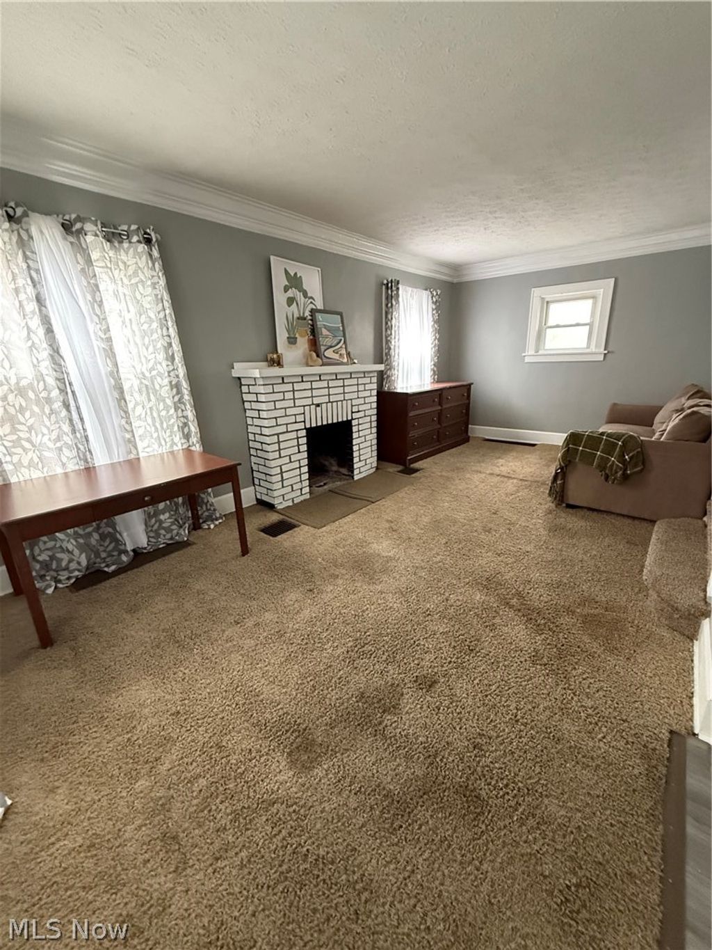 Photo of 866 S Hawkins Avenue, Akron, OH 44320 (MLS # 5198677)