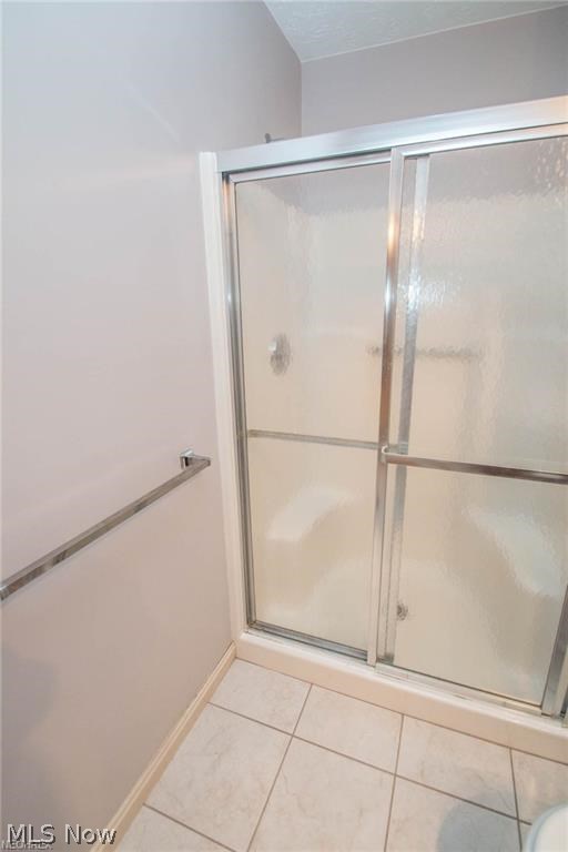 Crossing Residl Condos Ltd - Residential Lease