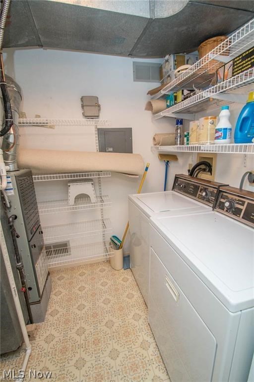 Crossing Residl Condos Ltd - Residential Lease