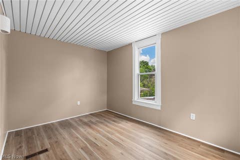 Tiny photo for 118 Spring Avenue, Mingo Junction, OH 43938 (MLS # 5221649)