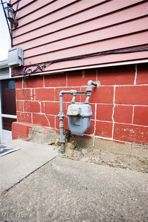 Dennison, Ohio 44621, United States, 2 Bedrooms Bedrooms, ,1 BathroomBathrooms,Residential,Active,202764