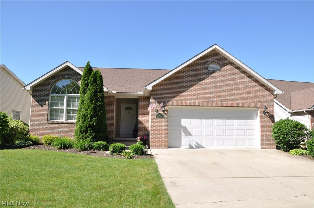 Look no further than this 2 bedroom. 2.5 bath villa in one of Warren's finest neighborhoods. This home is a terrific combination of quality, style & value. Highlights include a gorgeous, fully equipped, eat-in kitchen w/maple cabinetry, center work island & ceramic tile flooring. The vaulted great room w/skylights & gas fireplace leads into a well lit sun room that adjoins a large screened porch. The master bedroom boasts a walk-in closet generous master bath w/lots of storage space. The 2nd bedroom is spacious & has a full bath nearby. The 12-course basement has a large finished family room, half bath, large walk-in closet, work shop & office area as well as plenty of unfinished storage space. You will love the atmosphere of this charming home which overlooks the pond & fountain.