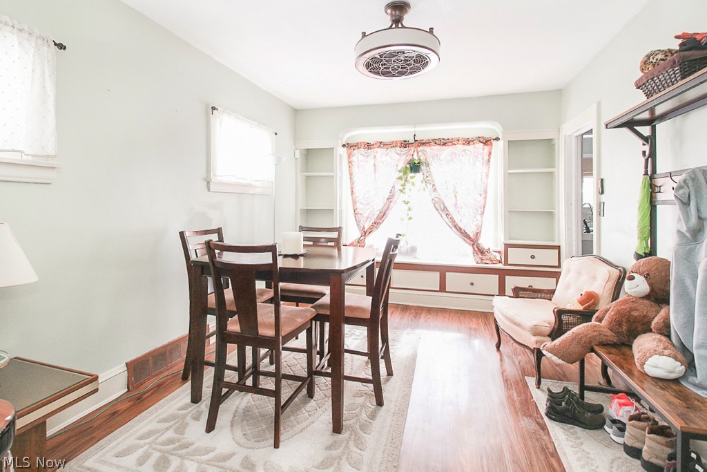 Elworthy Helwick Home Gardens - Residential