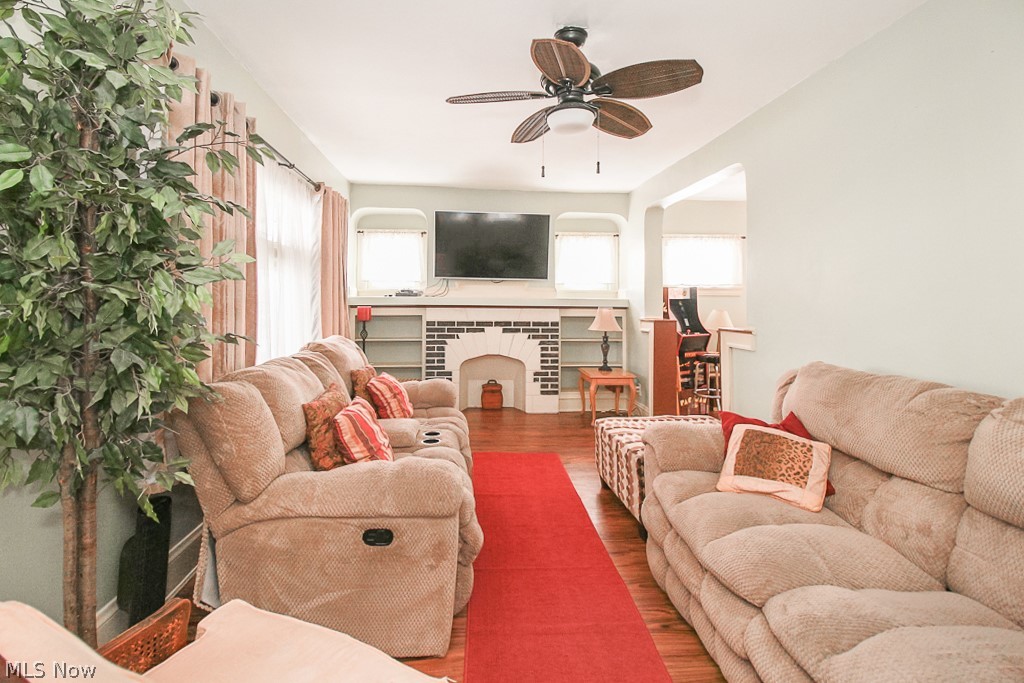 Elworthy Helwick Home Gardens - Residential