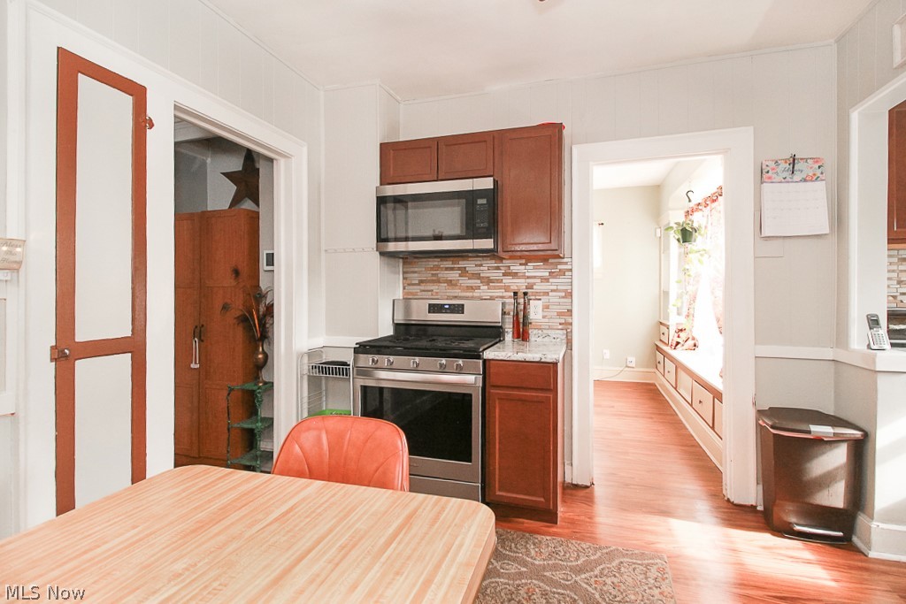 Elworthy Helwick Home Gardens - Residential