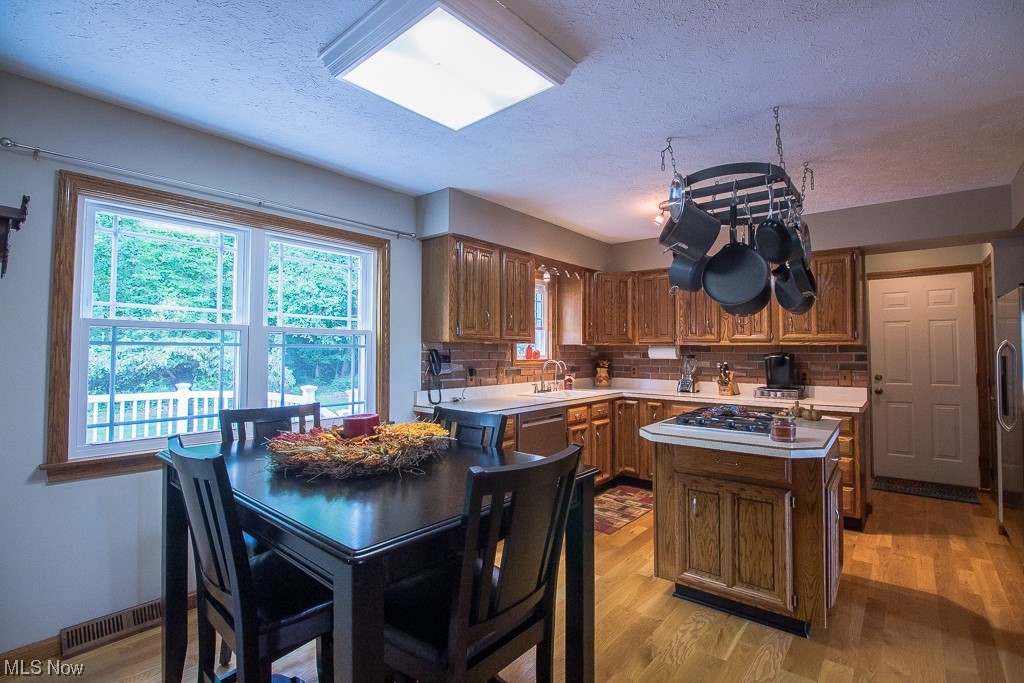 Munson 03 - Residential