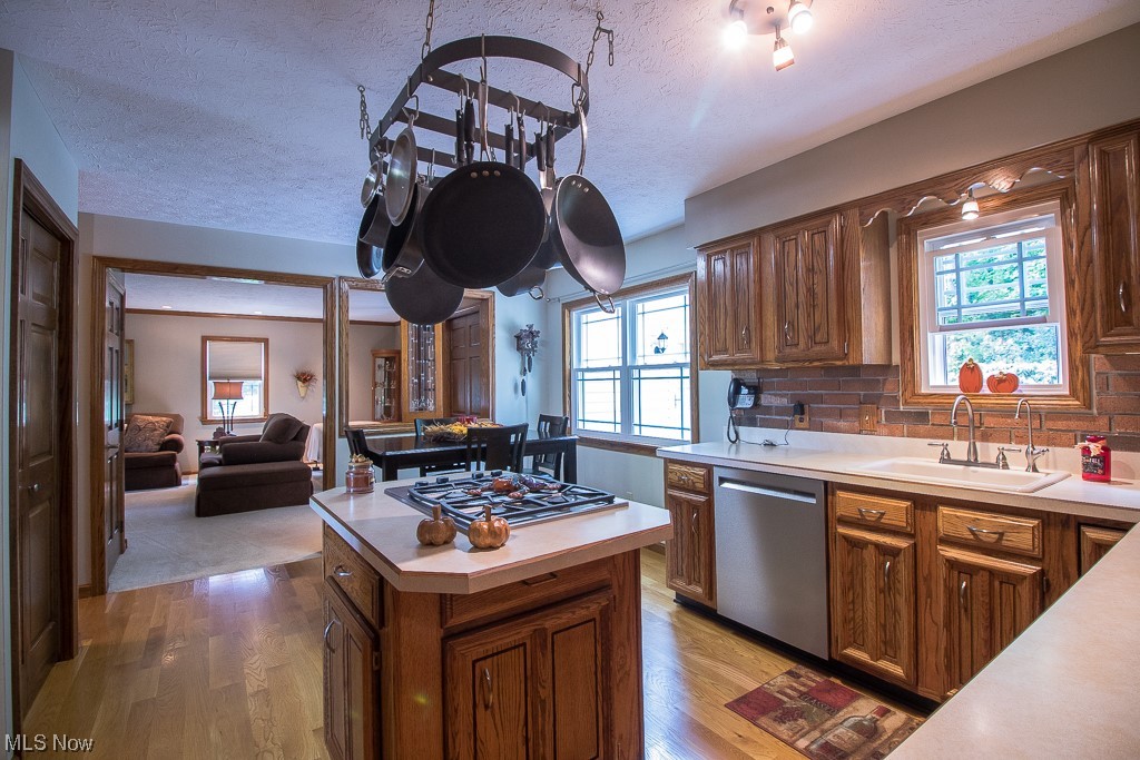 Munson 03 - Residential