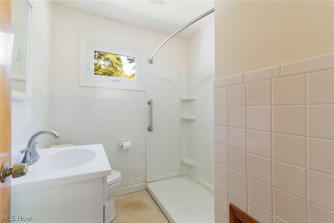 Woodland Acres - Residential