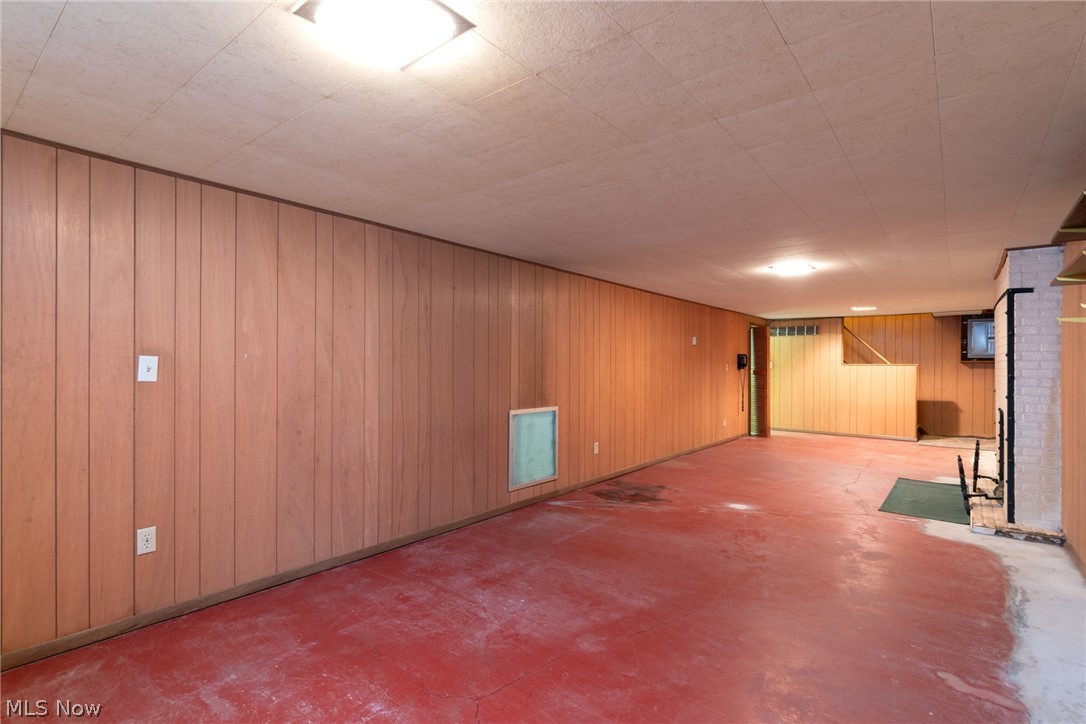 Woodland Acres - Residential