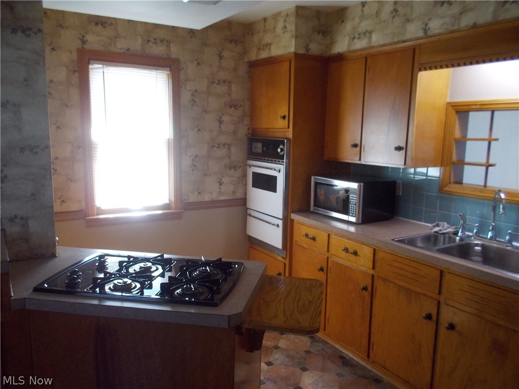 East Market Acres - Residential Lease