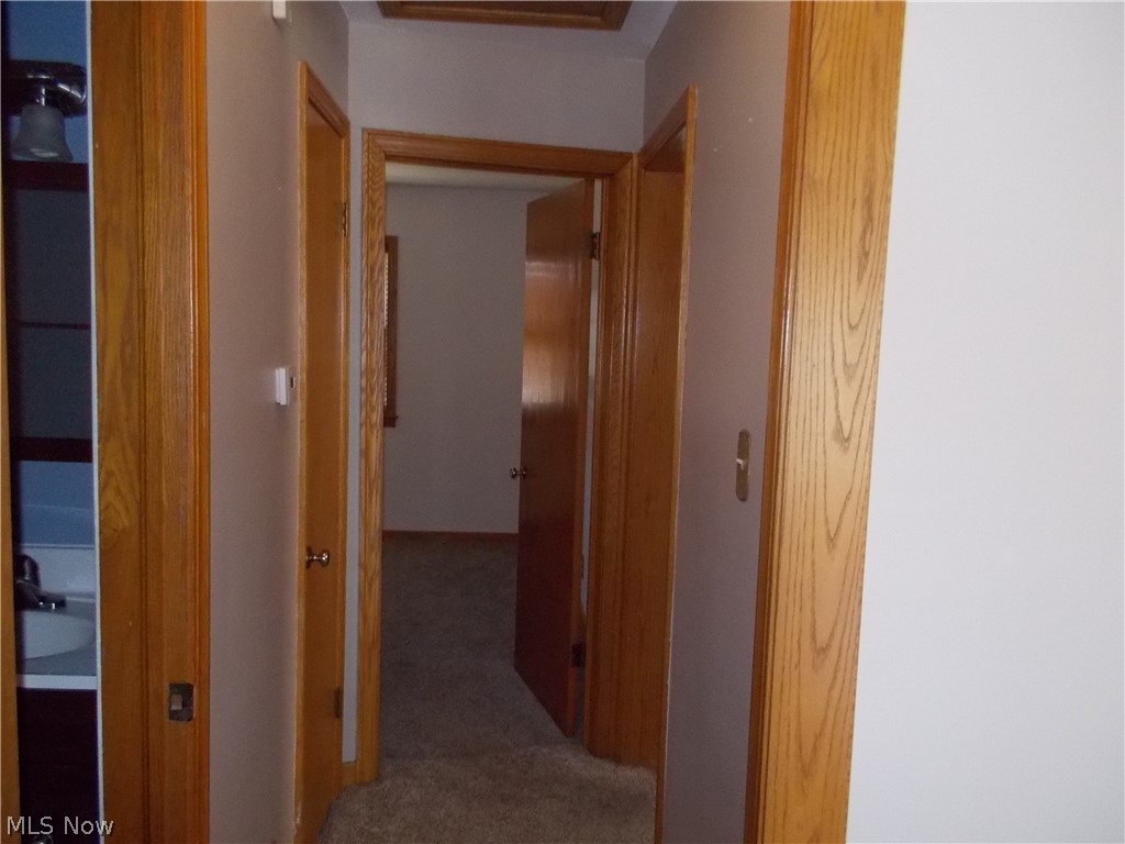 East Market Acres - Residential Lease