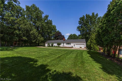 Tiny photo for 690 N Azalea Boulevard, Barberton, OH 44203 (MLS # 5238335)