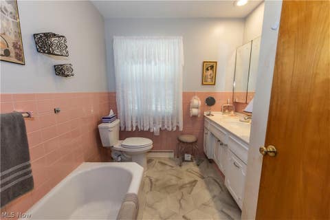 Tiny photo for 690 N Azalea Boulevard, Barberton, OH 44203 (MLS # 5238335)