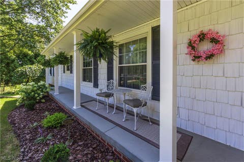 Tiny photo for 690 N Azalea Boulevard, Barberton, OH 44203 (MLS # 5238335)