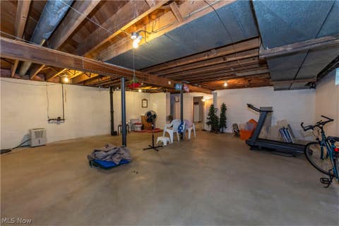 Tiny photo for 690 N Azalea Boulevard, Barberton, OH 44203 (MLS # 5238335)