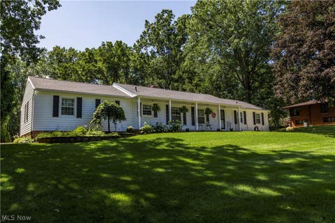 Tiny photo for 690 N Azalea Boulevard, Barberton, OH 44203 (MLS # 5238335)