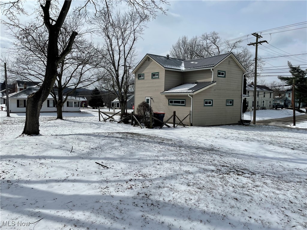 526 N Beaver Street, Lisbon, Ohio image 2