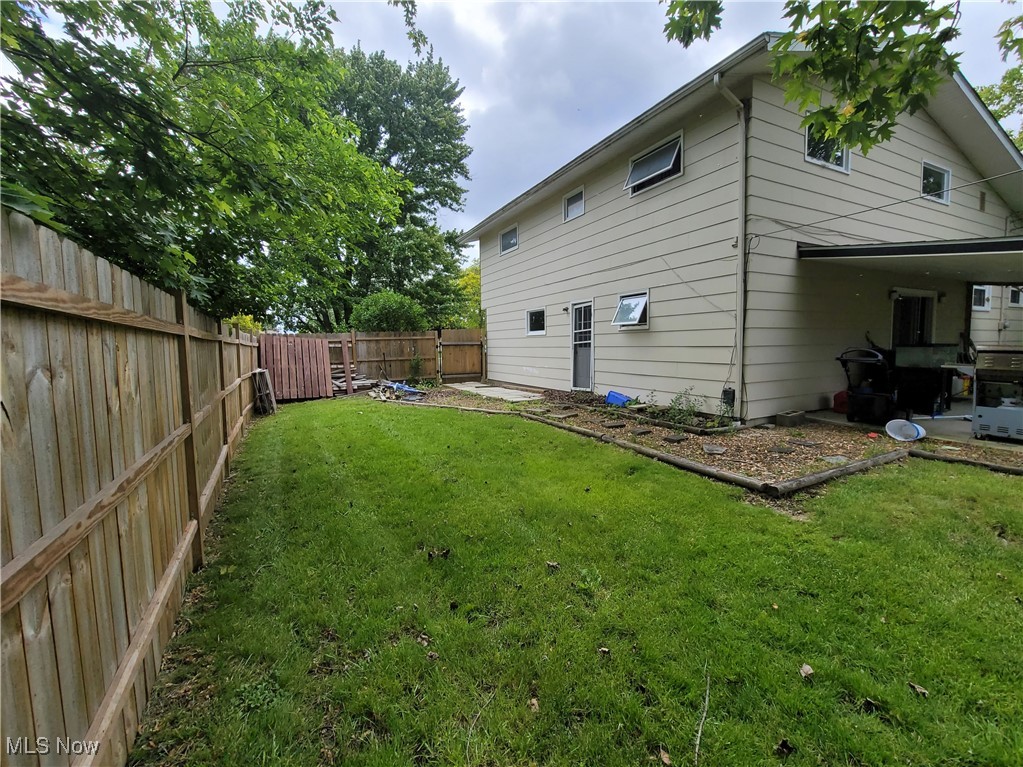 922 Sharondale Drive