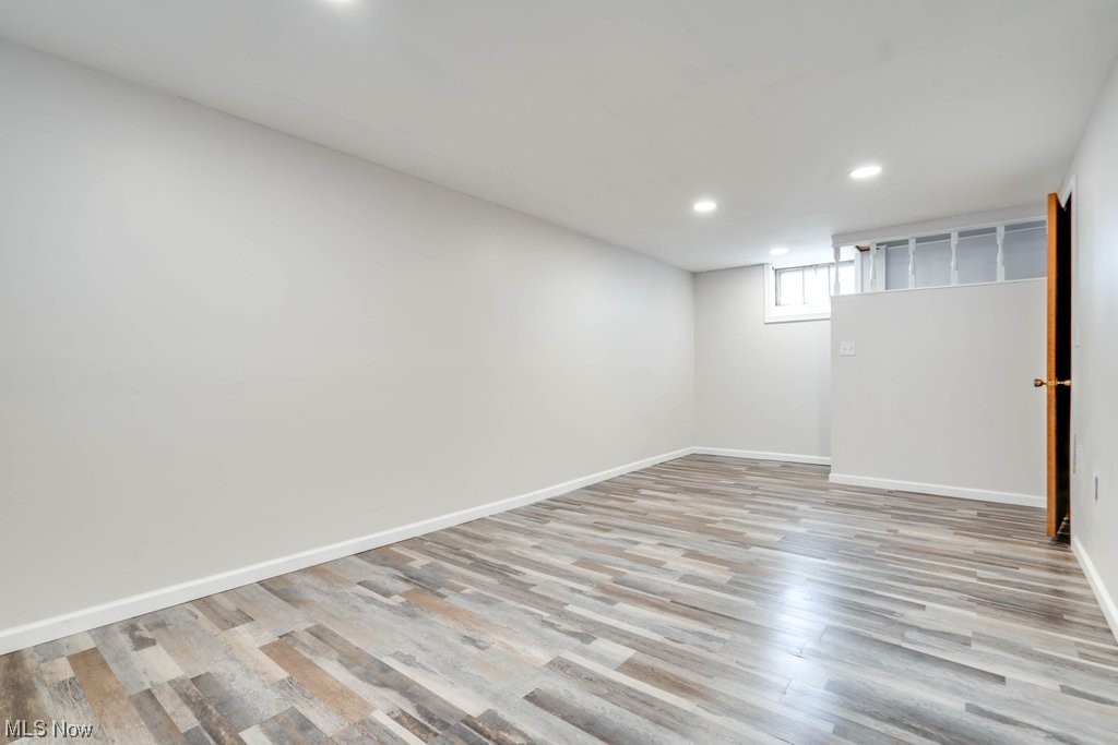 Modern Land Co Mayfield/Belvoi - Residential