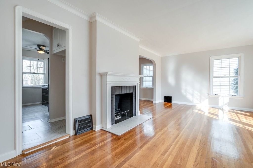 Modern Land Co Mayfield/Belvoi - Residential