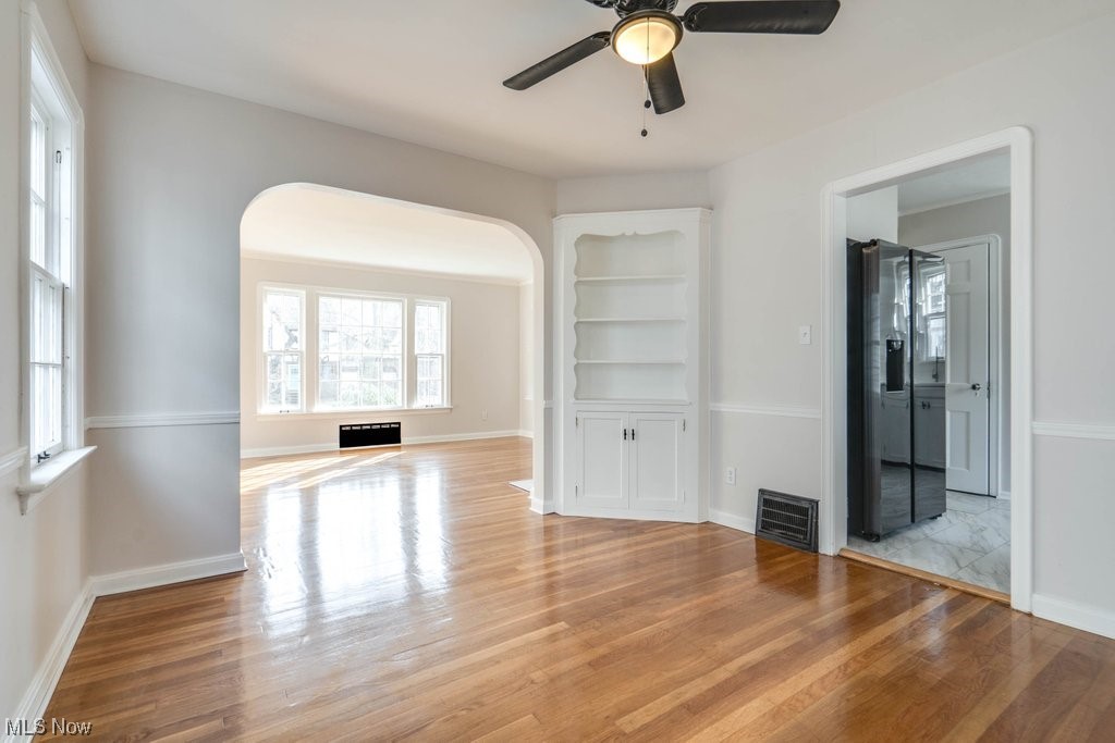 Modern Land Co Mayfield/Belvoi - Residential