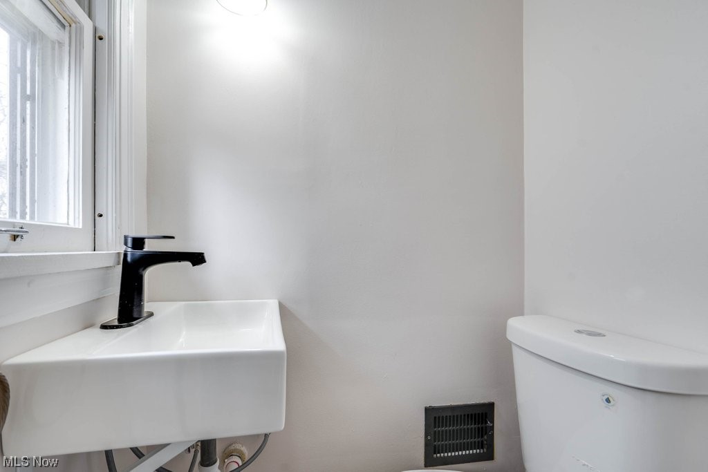 Modern Land Co Mayfield/Belvoi - Residential