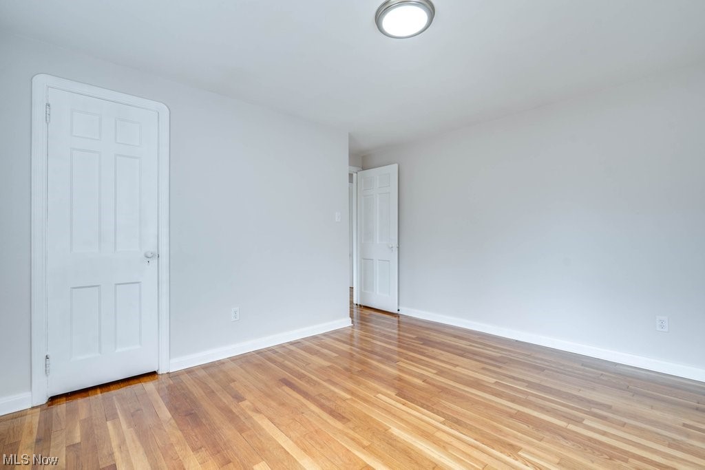 Modern Land Co Mayfield/Belvoi - Residential