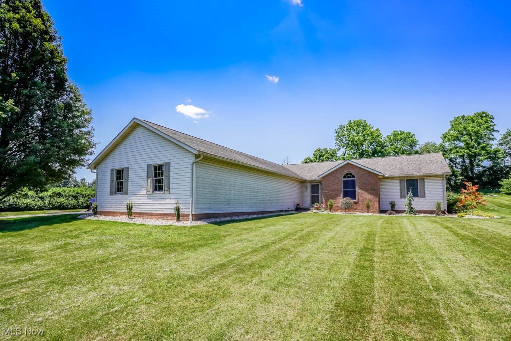 5877 Smith Road, Navarre, Ohio image 38