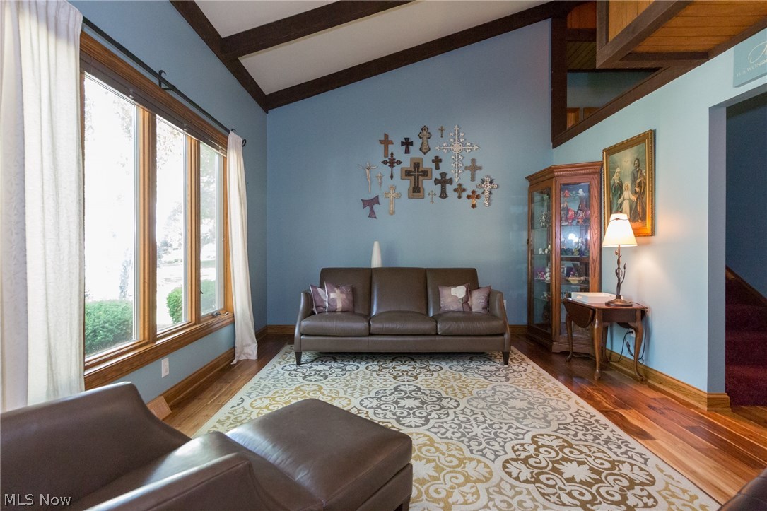 Gale Heights Vineyard - Residential