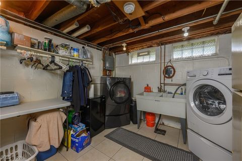 Tiny photo for 9596 Reichert Road, Parma, OH 44130 (MLS # 5202721)