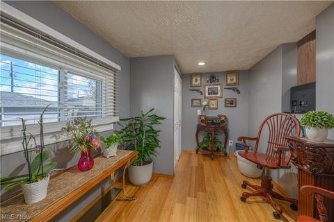 Tiny photo for 9596 Reichert Road, Parma, OH 44130 (MLS # 5202721)