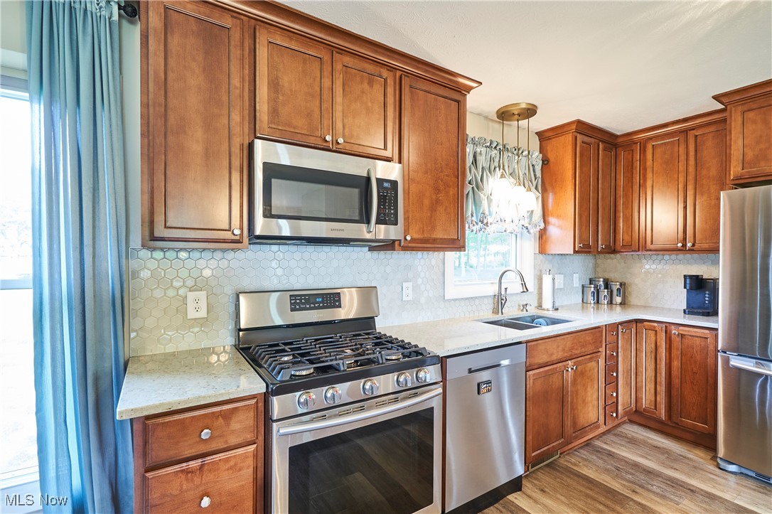 6214 Renninger Road, New Franklin, Ohio image 8
