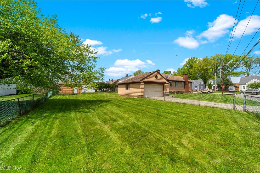 1613 Wexford Avenue, Parma, Ohio image 28